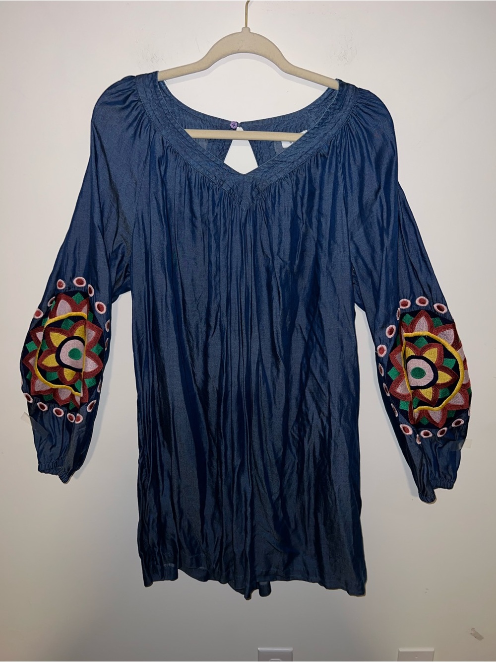 NWT Crown & Ivy Blue Embroidered Long-Sleeve Peasant Dress 100% Tencel - Picture 2 of 8